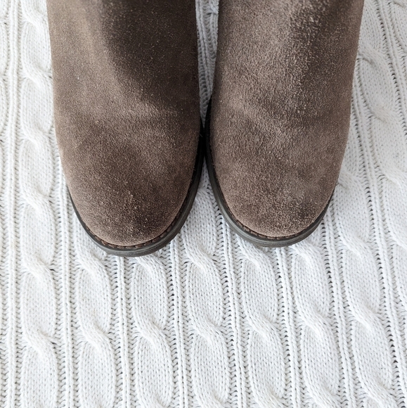 Sbicca Marimba Suede Leather Fringe Ankle Boots 8 Taupe Gray Brown Boot - Picture 7 of 15